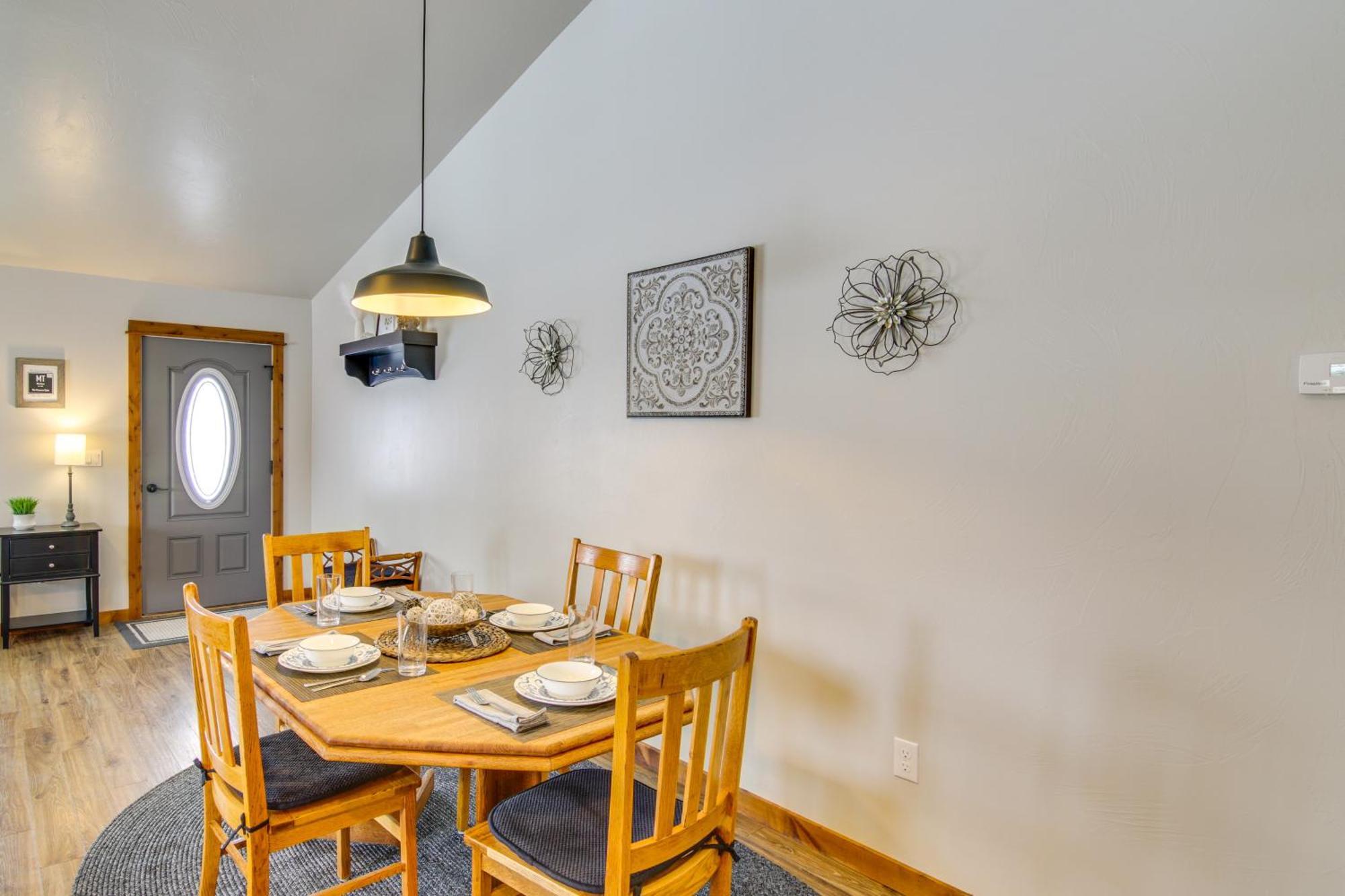 Cozy Belgrade Home Near Skiing, Hiking And Airport! Exterior foto